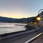 Cadorna Fronte Mare Apartment