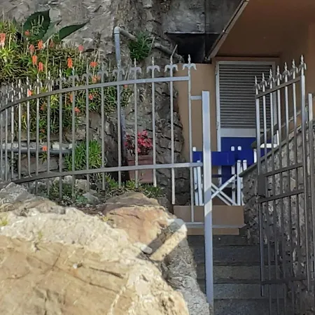 Cadorna Fronte Mare * Alassio