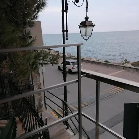דירה Cadorna Fronte Mare *