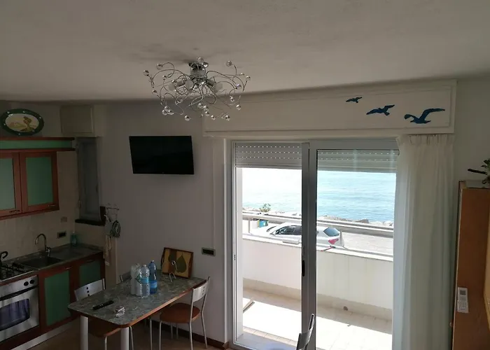 Cadorna Fronte Mare Appartement